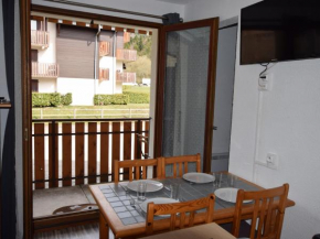 Charmant appartement 4 pers. près des pistes et commerces, balcon Est, confort moderne ללא מקהאוי - FR-1-498-50